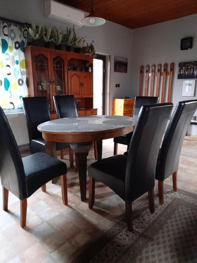 Agave Apartman Velence Luaran gambar